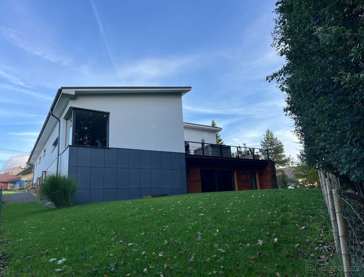 Prodej rodinného domu 261 m², Frýdlant nad Ostravicí - 2