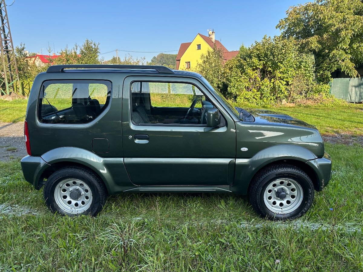 Suzuki Jimny 1.3 63kW 2017 60496km 4x4 TAŽNÉ KLIMA - 2