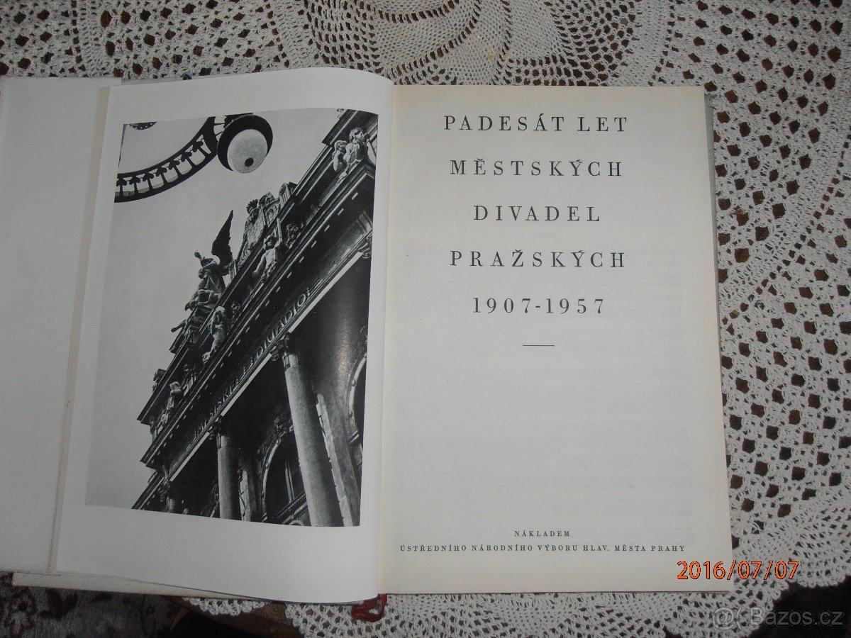 Kniha Padesát let městských divadel Pražských - 2