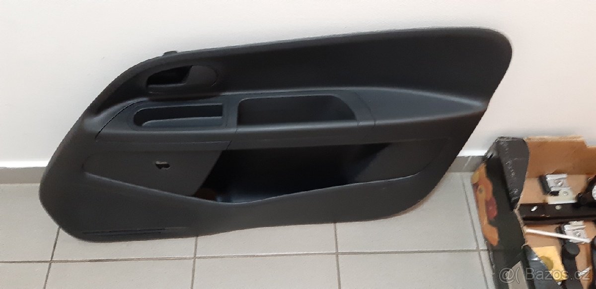 Tapecírunky dveří škoda citigo - přední - 2