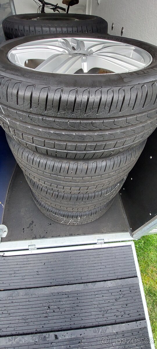 Letní sada 5x112 R17 , 215/55/17 Pirelli cinturato p7 - 2