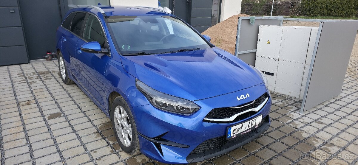 Kia Ceed SW 1.5 T-GDI 118 kW výbava TOP záruka do 10/28 - 2