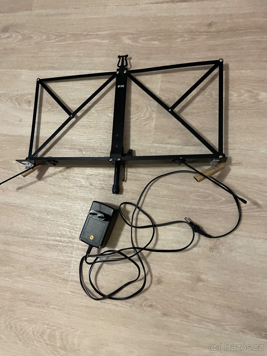 Yamaha keyboard DGX205 portable grand piano - 2