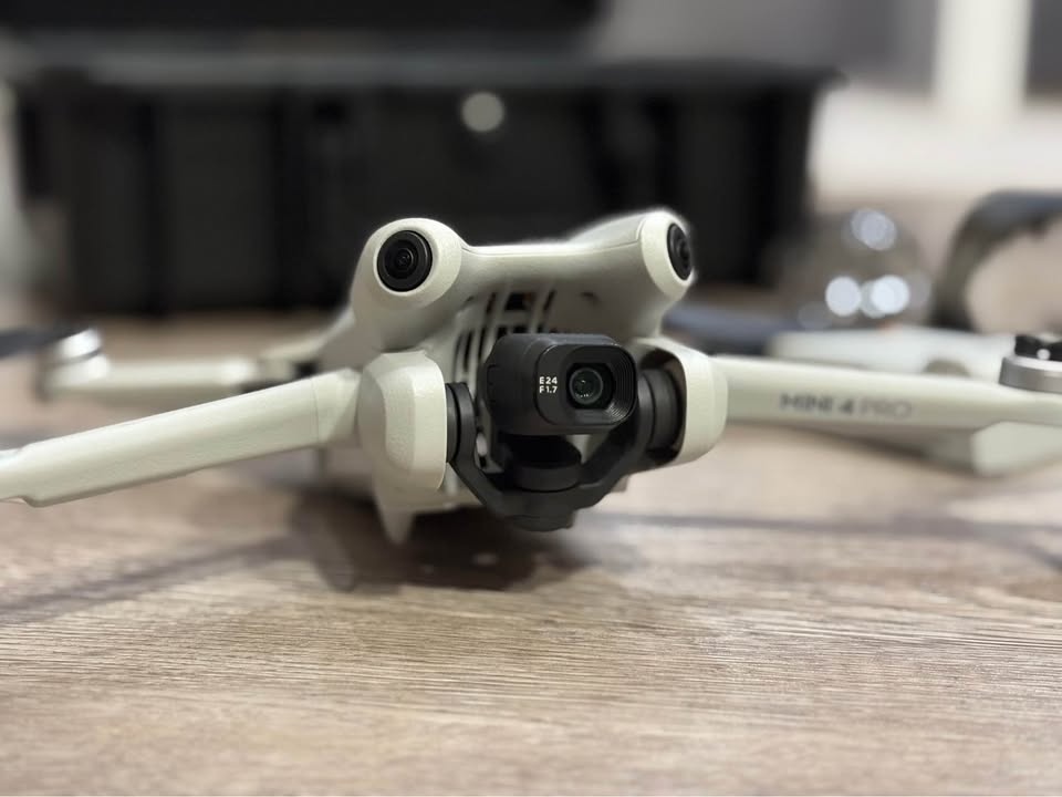 DJI Mini 4 Pro ve špičkovém stavu A1 - 2