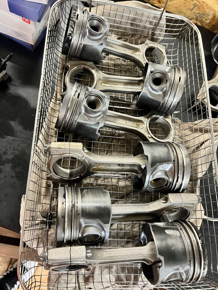 Bmw motor m57d30 306d3 po GO 0km najeto - 2