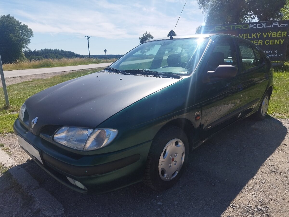 Renault Megane 1.6i RTE - 2