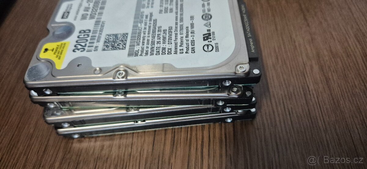 Pevné disky SATA 2.5" WD 320GB. - 2