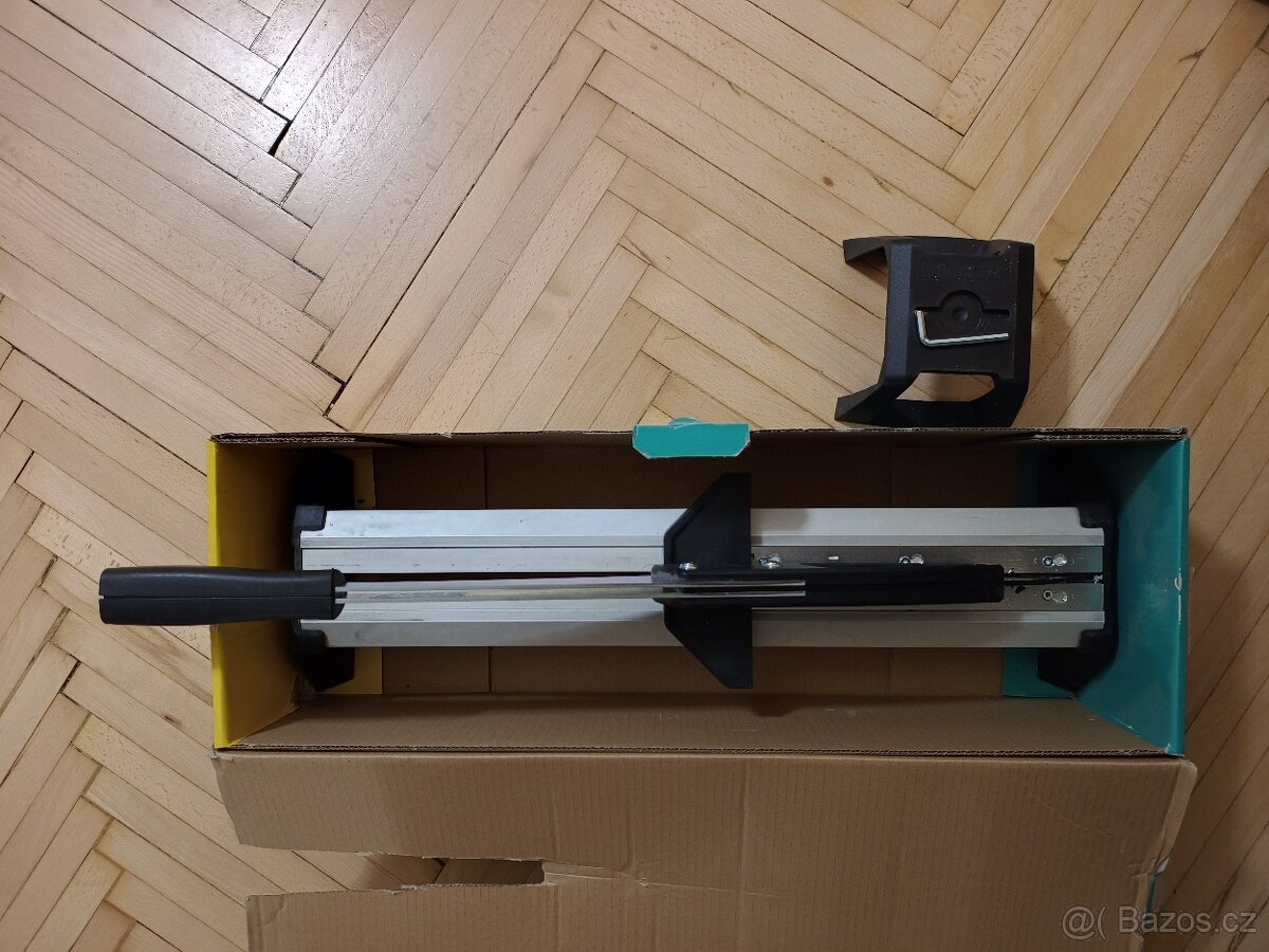 Řezačka Wolfcraft VLC 800 - 2