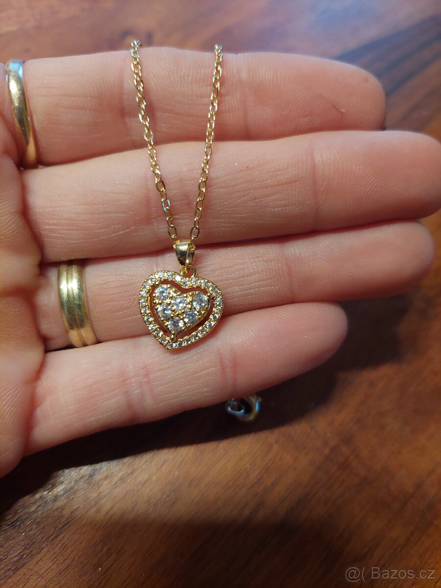 Řetízek a přívěsek, nový - 2