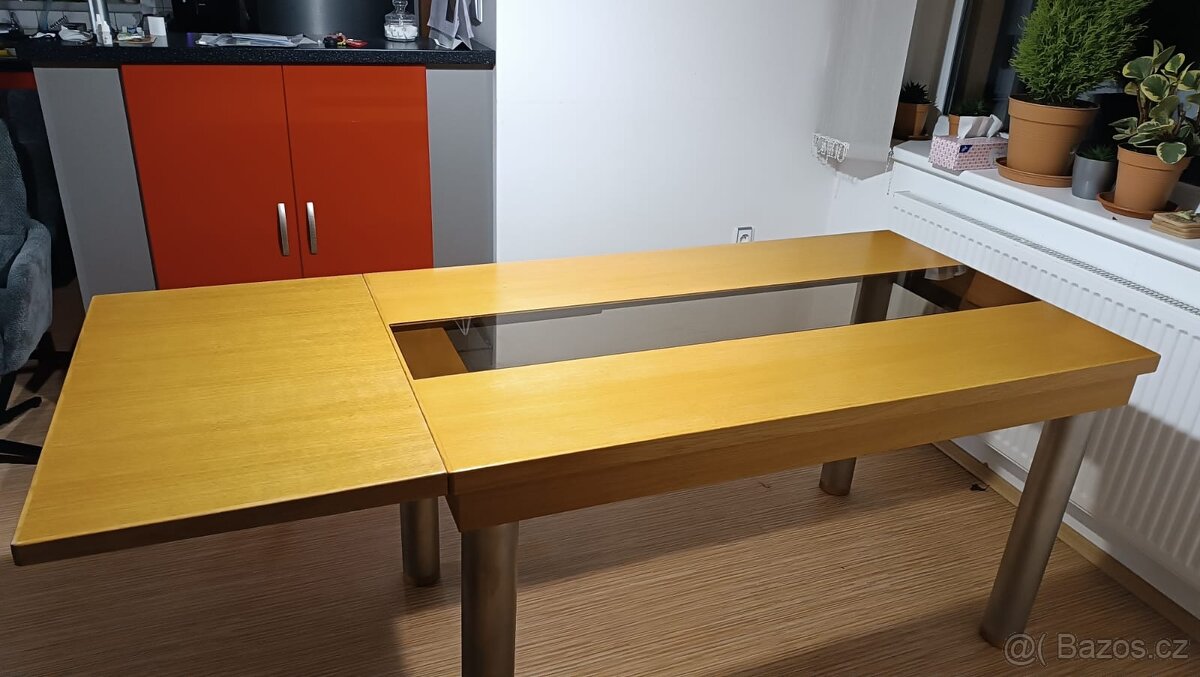 Jídelní stůl 140 X 82+ nástavec - 2