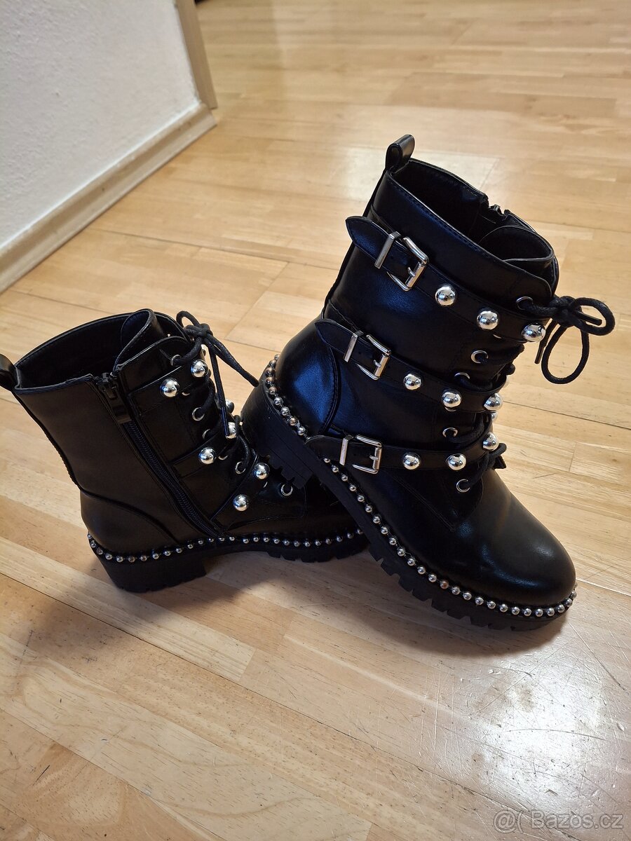 Polokozacky vel.37 - 2