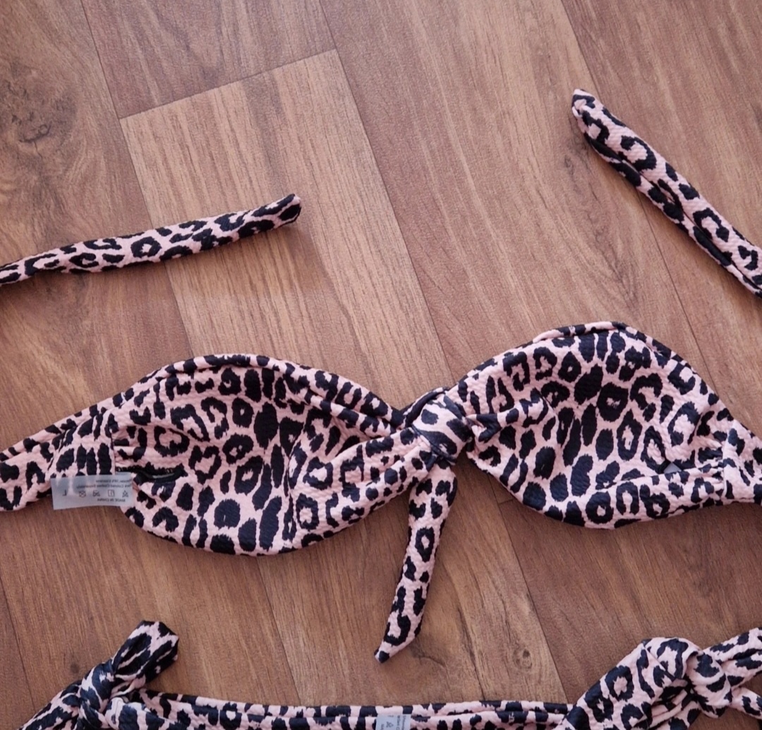 Dvoudílné rychleschnoucí plavky Butik - 2