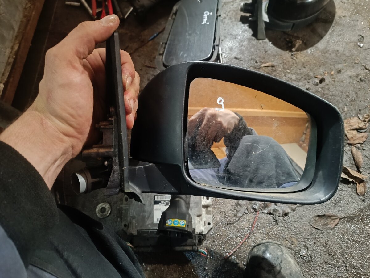 Espace IV zrcátka - 2