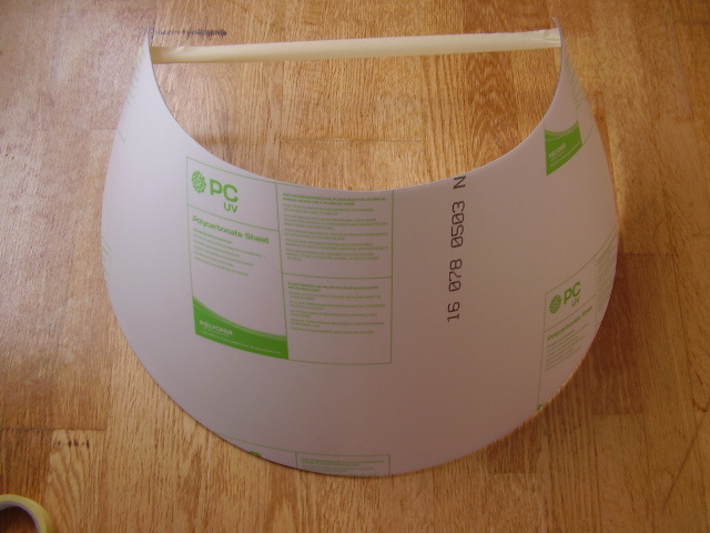 Nové plexištíty na sidecar Tůma. - 2