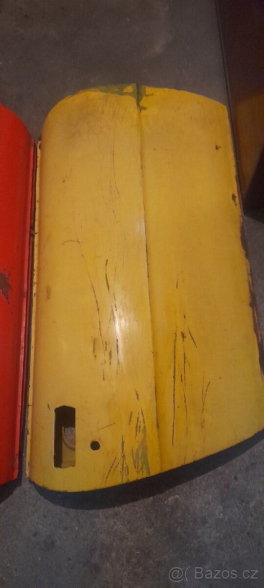 Dveře škoda 110r - 2