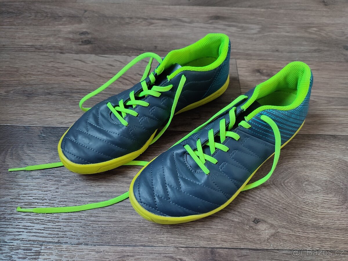 Dětské boty do tělocviku vel.37 - 2