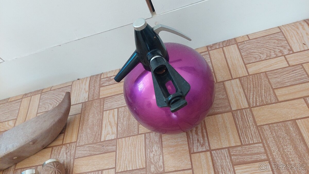 Kořenky + láhev - 2