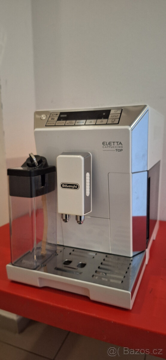 Kávovar Espresso DeLonghi Eletta - 2