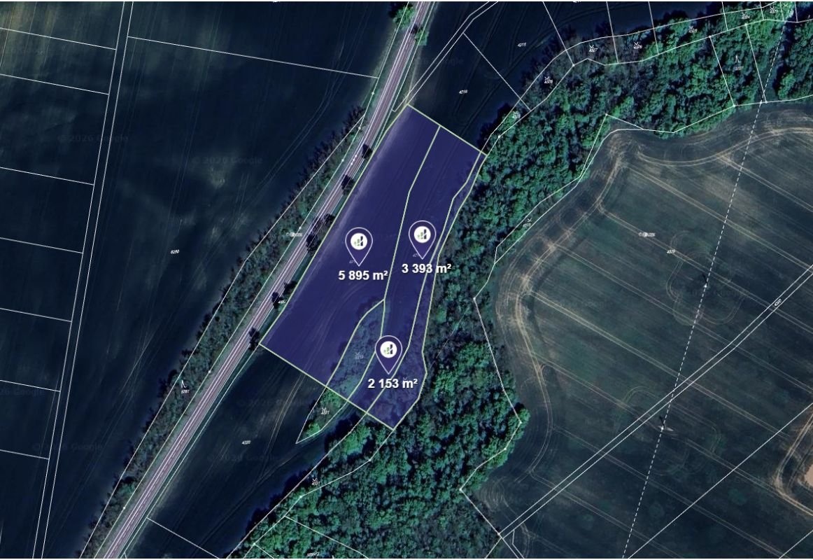 Prodej podílu 1/10 pole 3 702 m², Kadov - 2