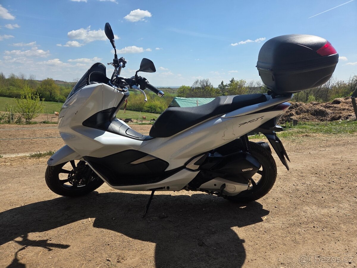 2020 Honda PCX 125 - 4 670 km - Náhled 2
