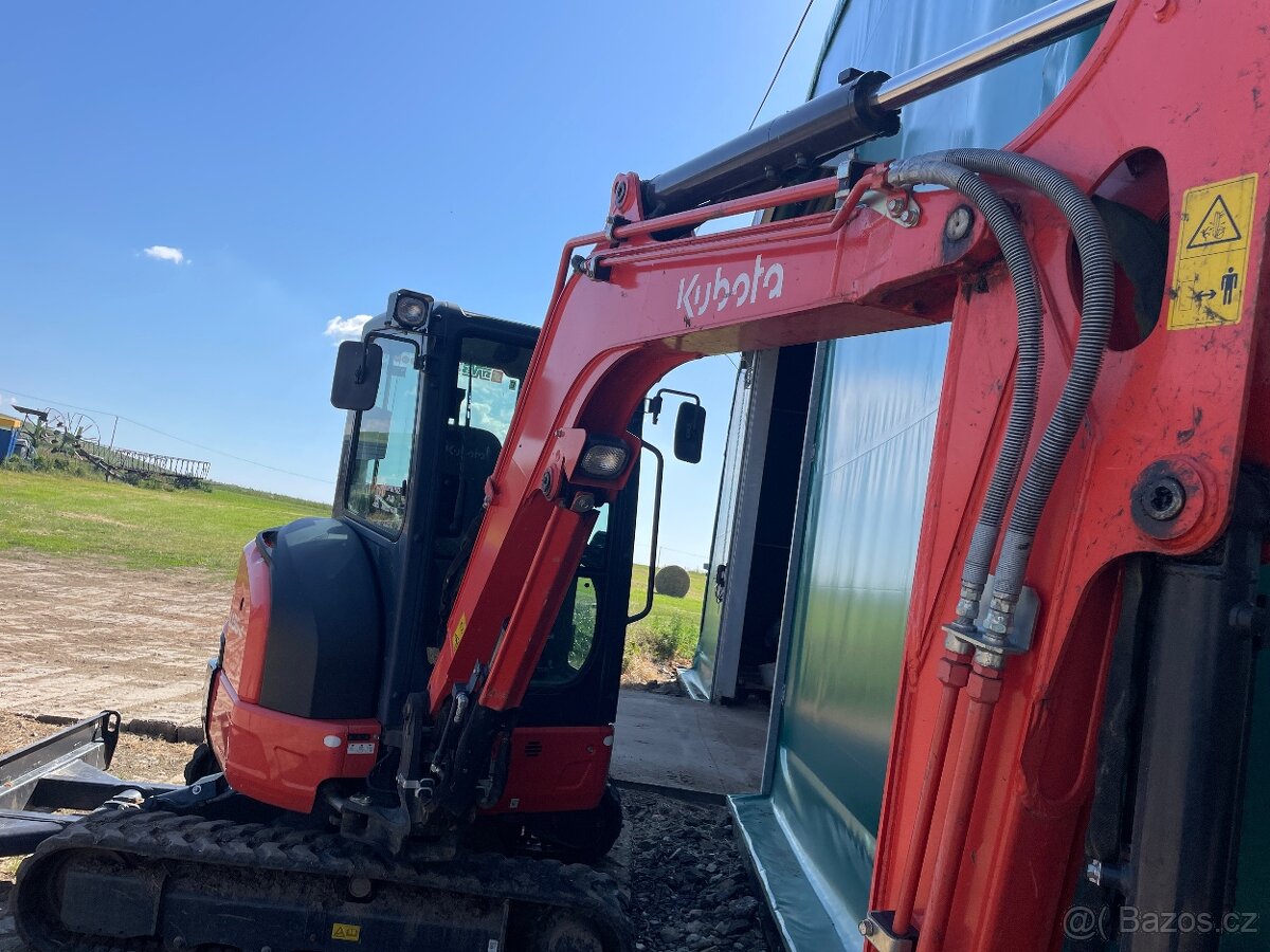 Kubota U-36 - 2