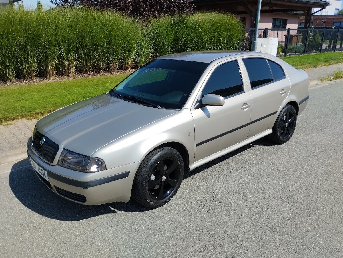Škoda Octavia 1 - 2