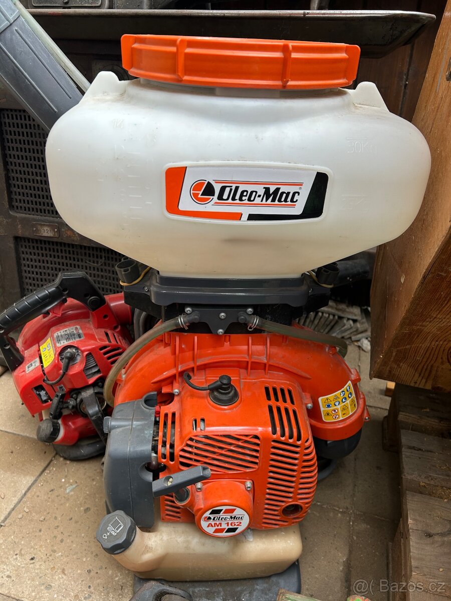Benzinový postřikovač Oleo-Mac AM 162 na ND - 2