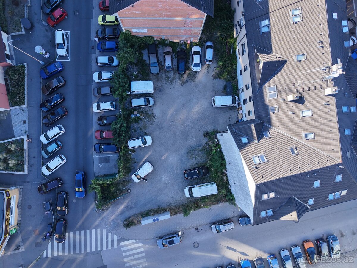 Prodej stavební parcely v centru Kladna - 2