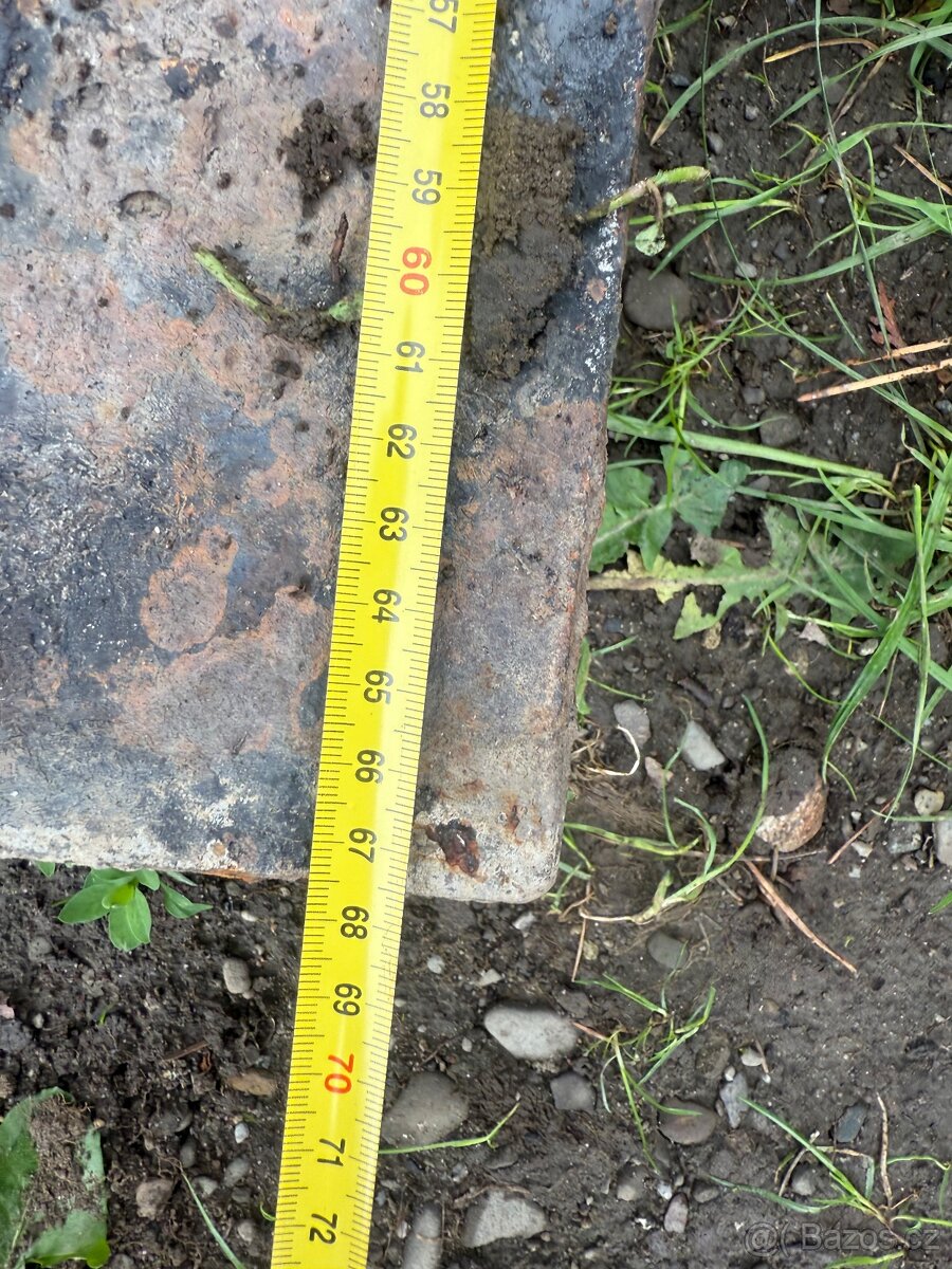 Kanalizační poklop - 2