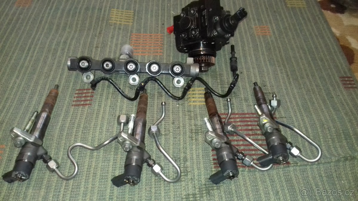 Renault Vstřiky 2.0Dci motor M9R - 2