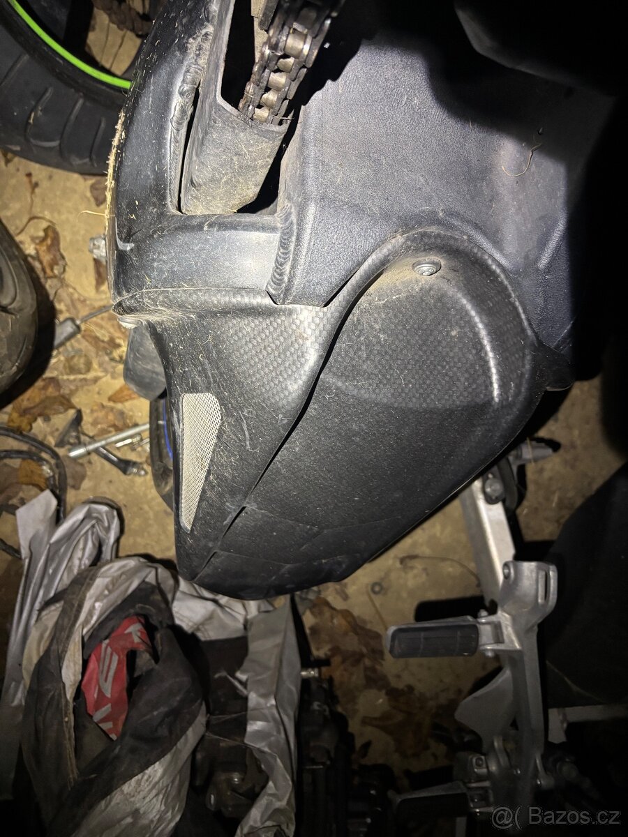 Zadni blatnik na Kawasaki Zx10R Ninja 08-10 - 2