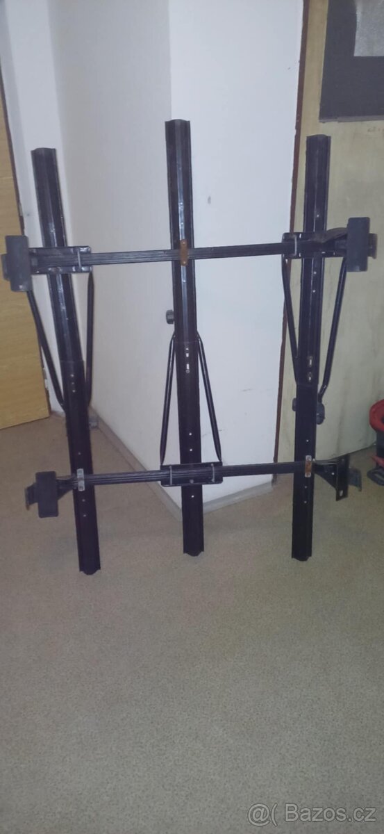 Střešní nosiče s držáky na kola - 2