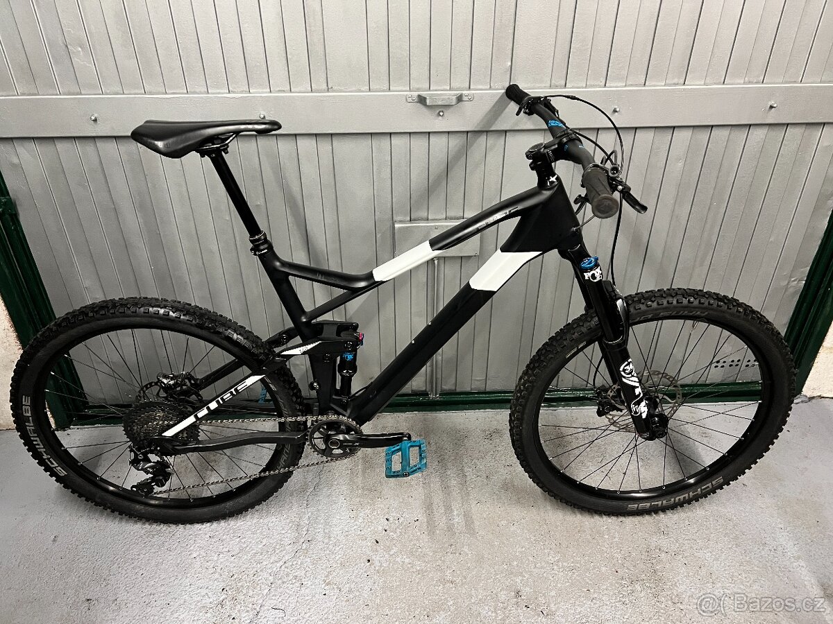 Trailové karbonové kolo Cube Stereo 140 HPC SL 27.5 - 2