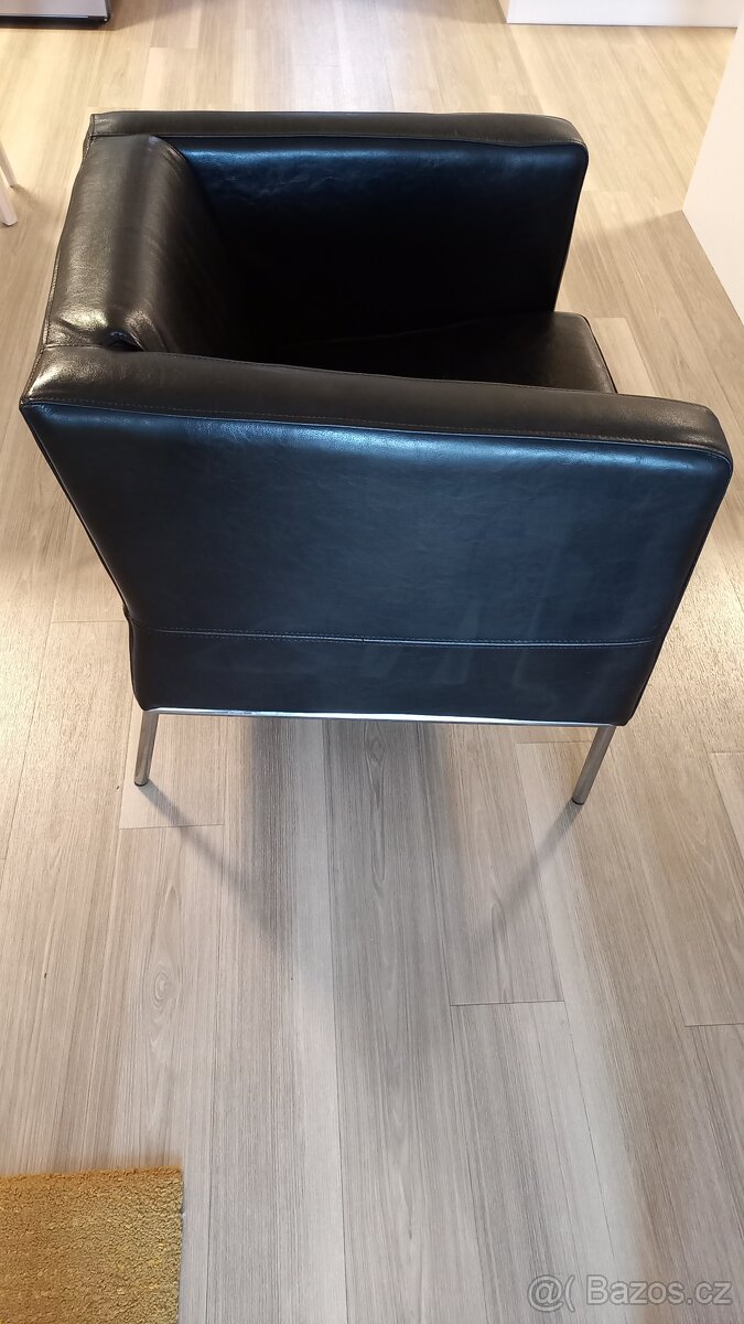 Křeslo, černá kůže, chromované nohy - 2