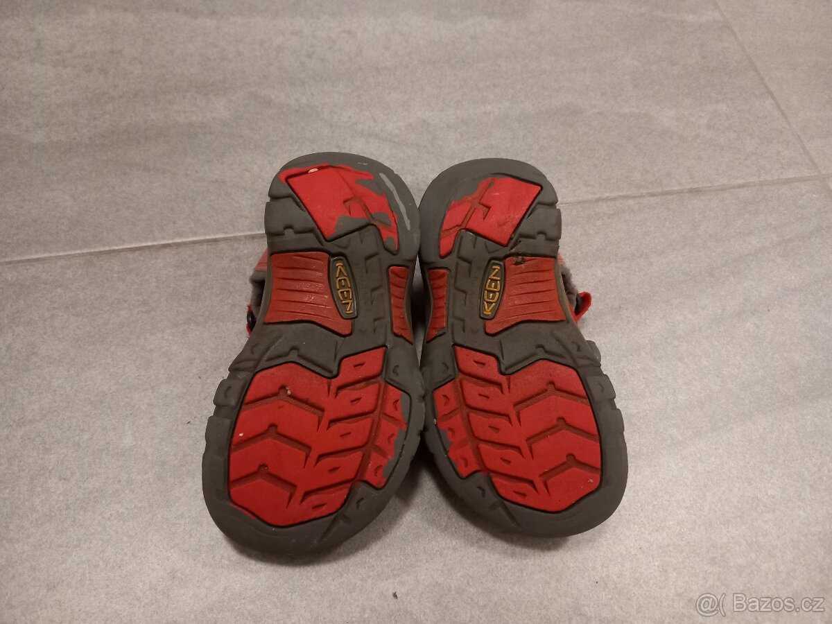 Dívčí sandále KEEN 27 - 2