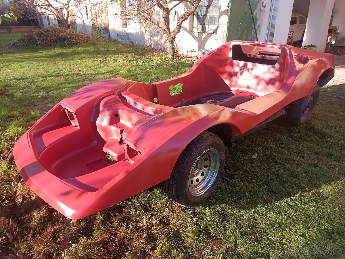 Sterling Nova - VW brouk - 2