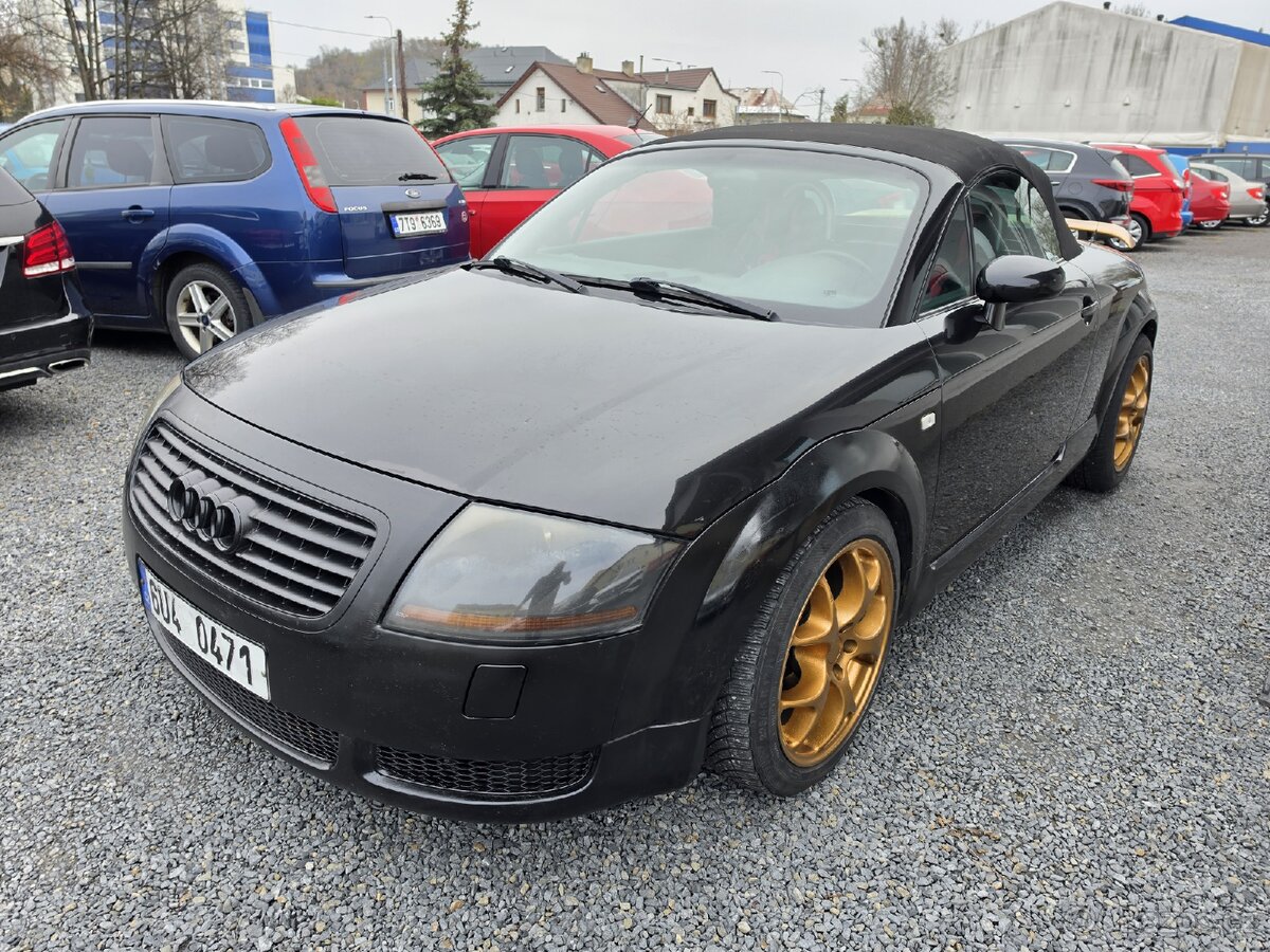 Audi TT
1.8 i - 2