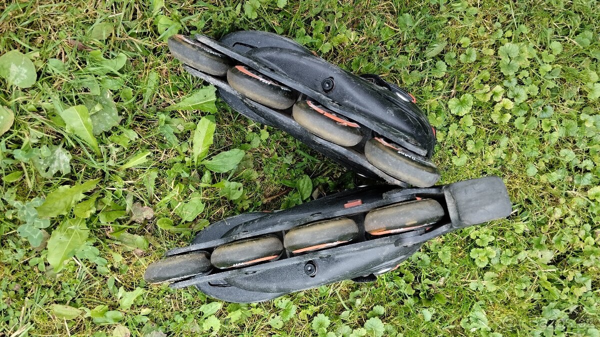 Kolečkové brusle vel.32-36 - 2