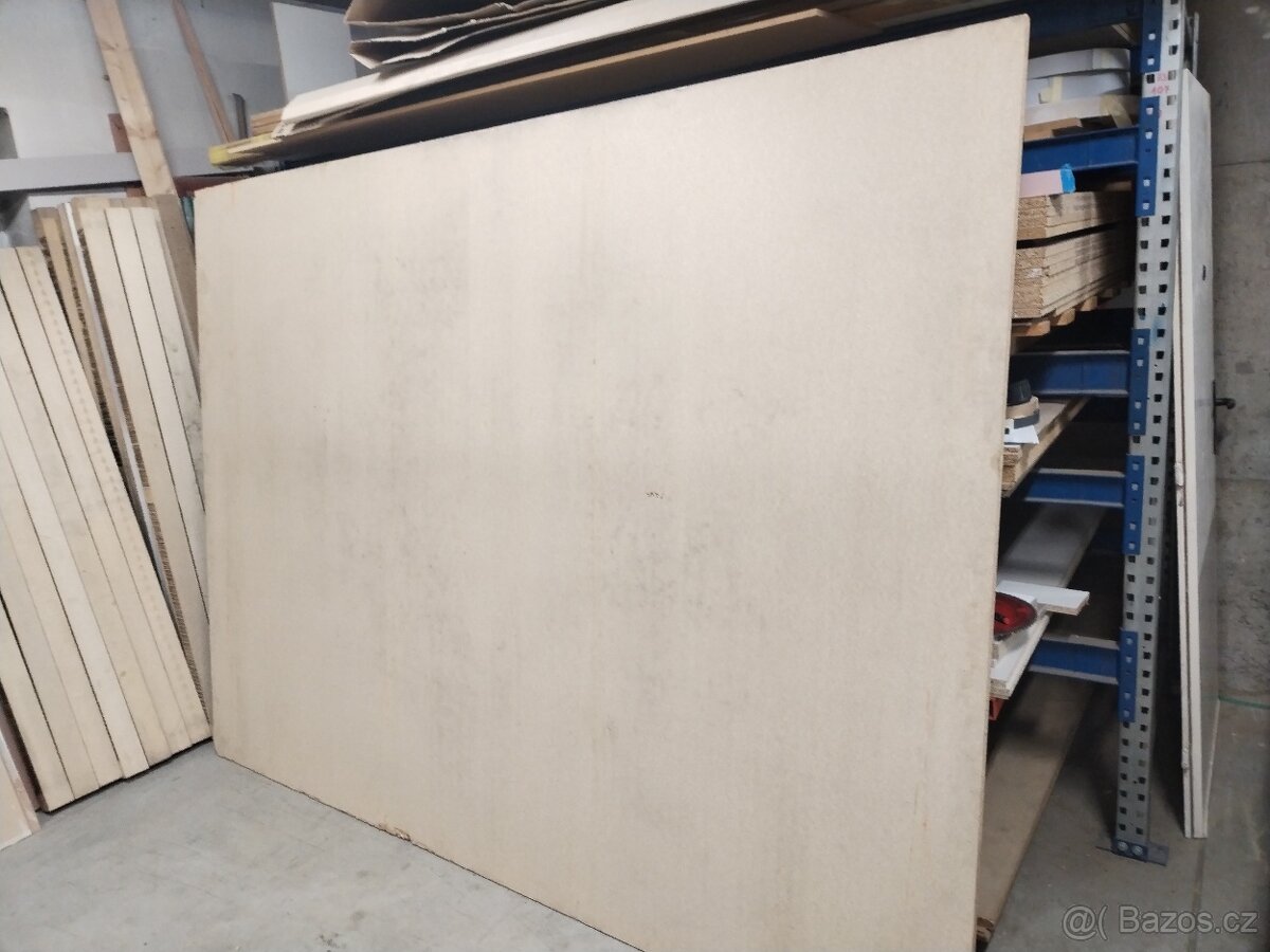 Dřevotříska,lamino. - 2