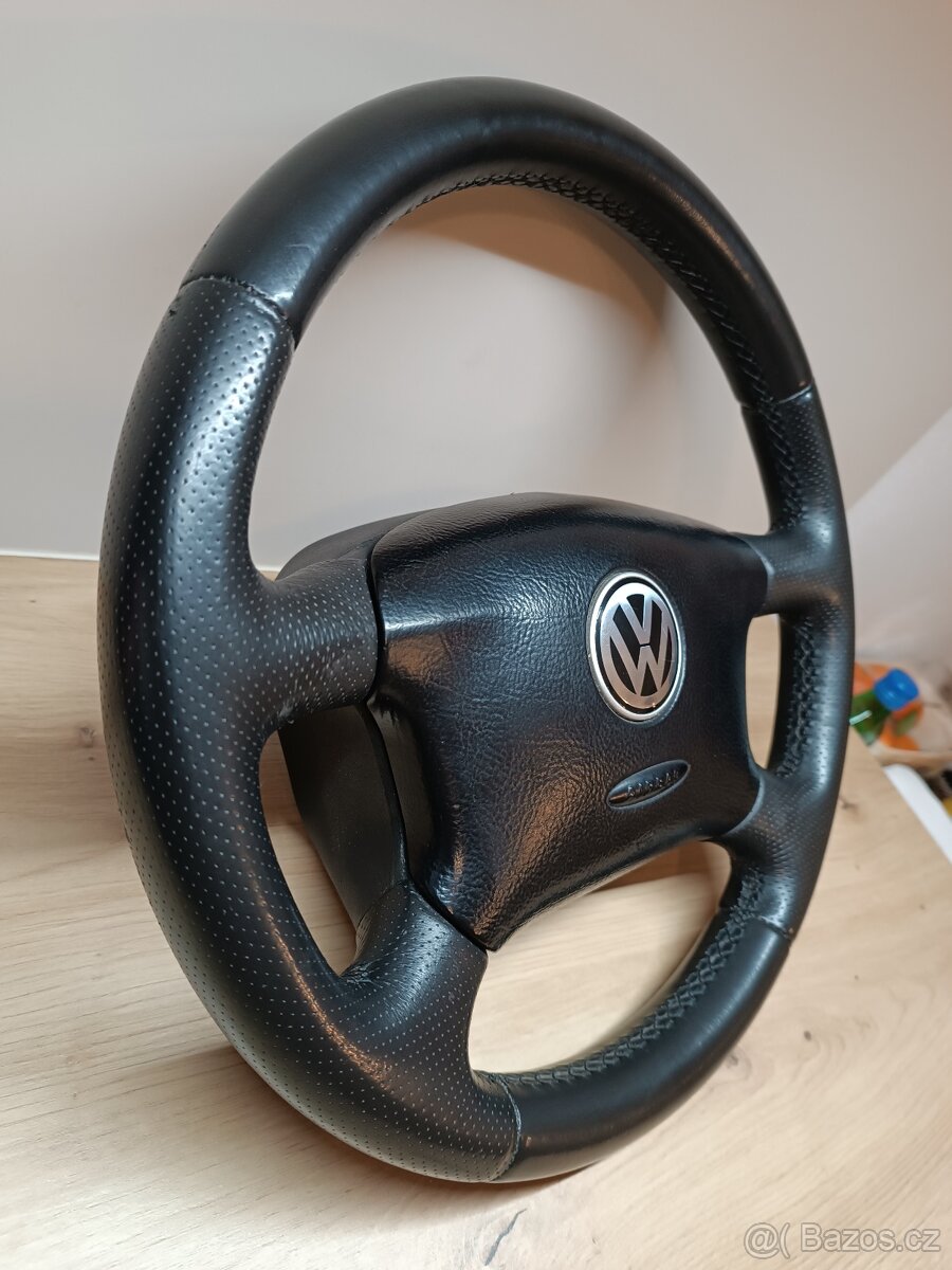 Volant Možený s perforací VW Sharan - 2