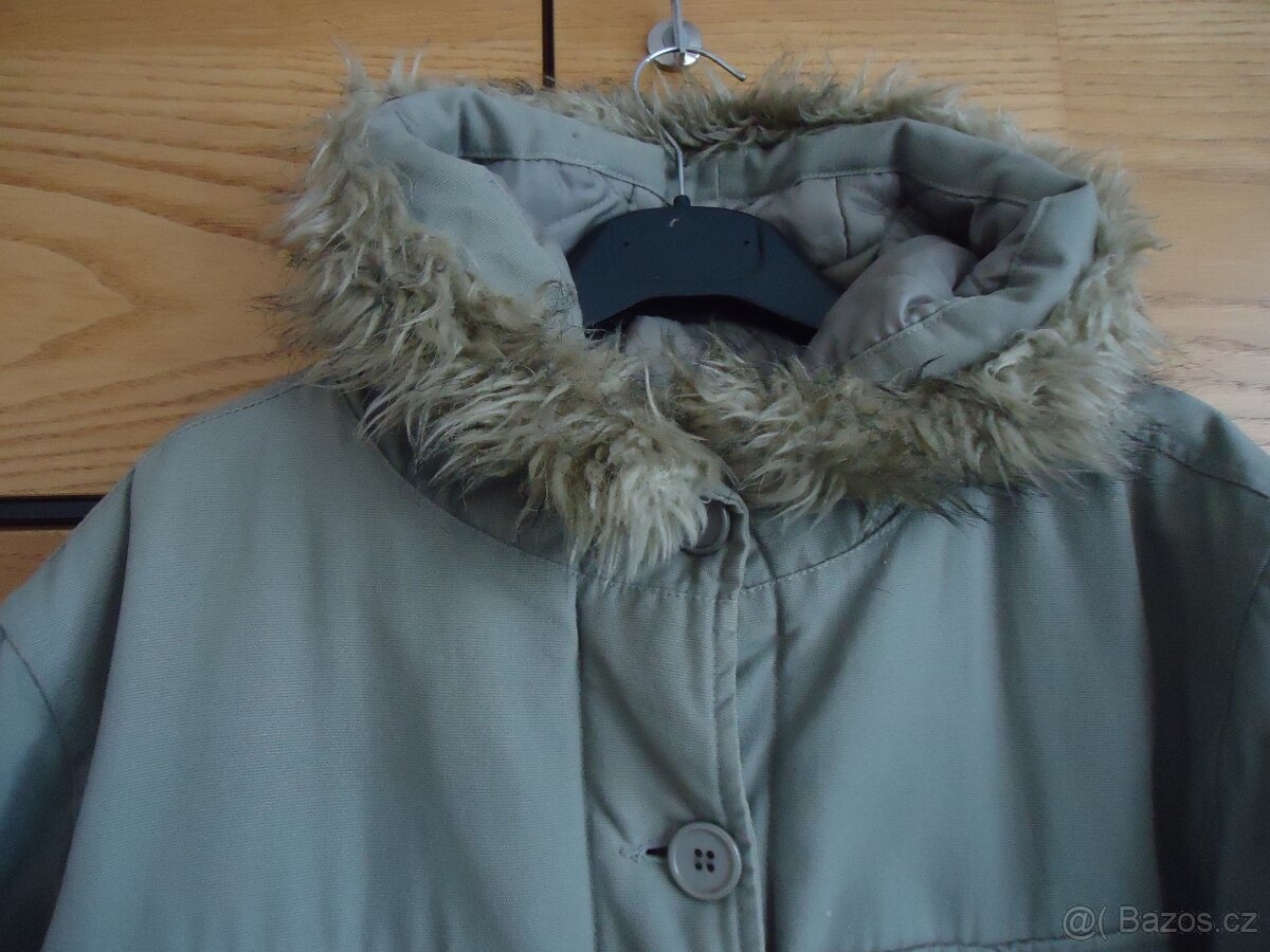 Dámský sportovní kabát s kapucí - 2