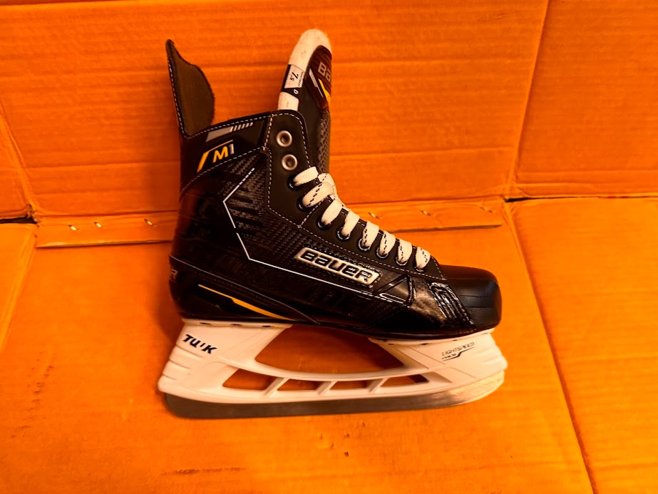 BRUSLE BAUER SUPREME M1 vel. 42,5/7,5 D - 2