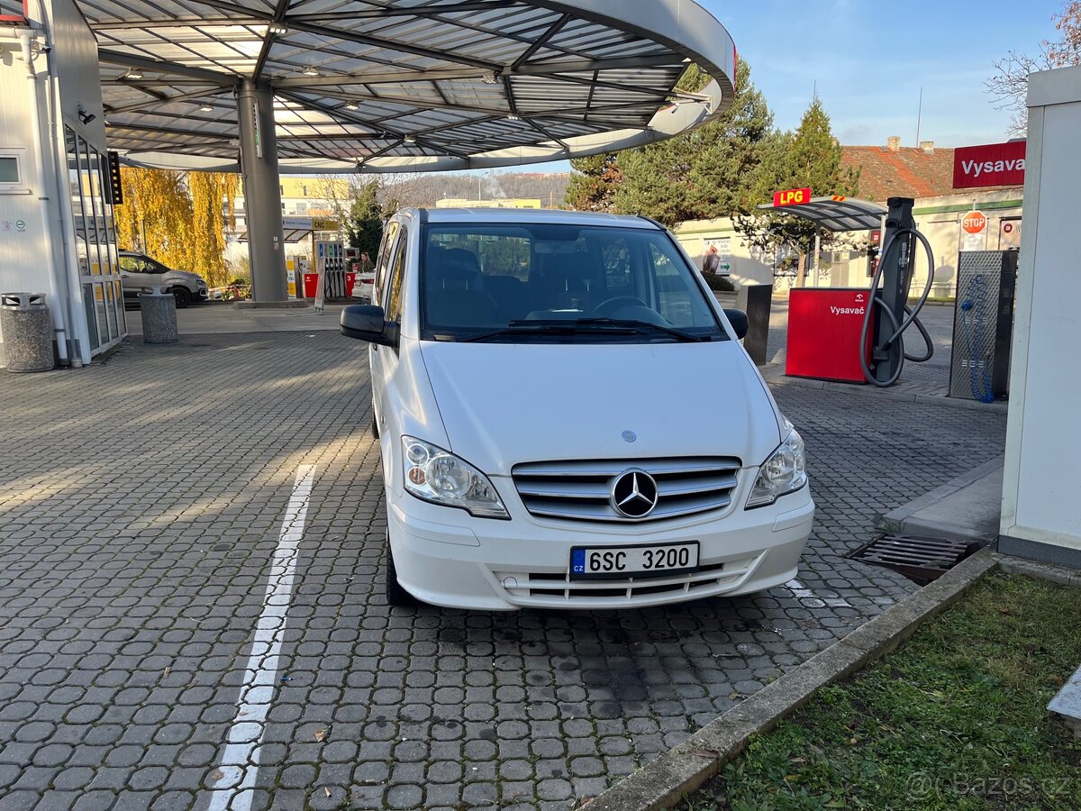 Prodám Mercedes-Benz Vito (2010, facelift 2011) – 199 000 Kč - 2