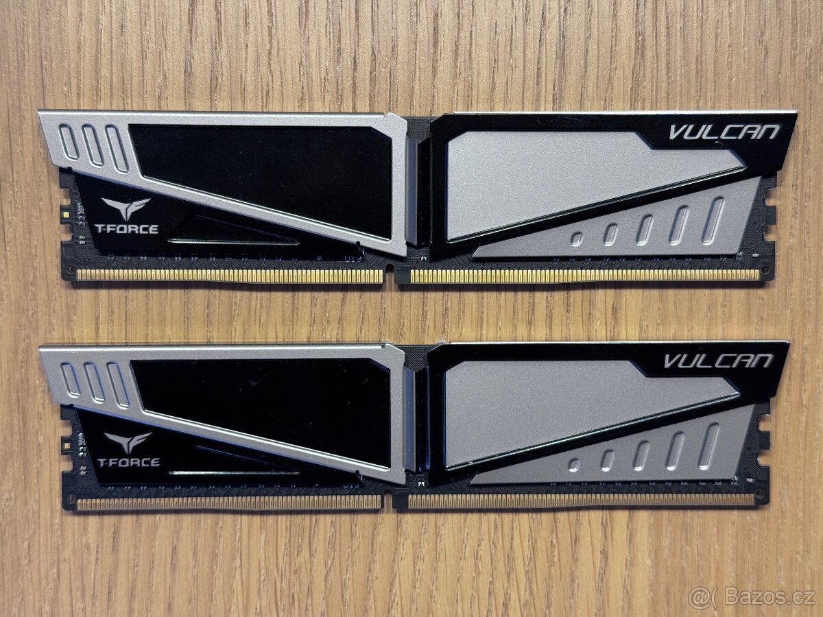 TEAMGroup VULCAN - 16GB DDR4 2400 MHz (2x 8GB) - 2