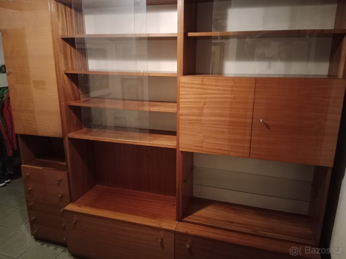 Obývací stěna - 2