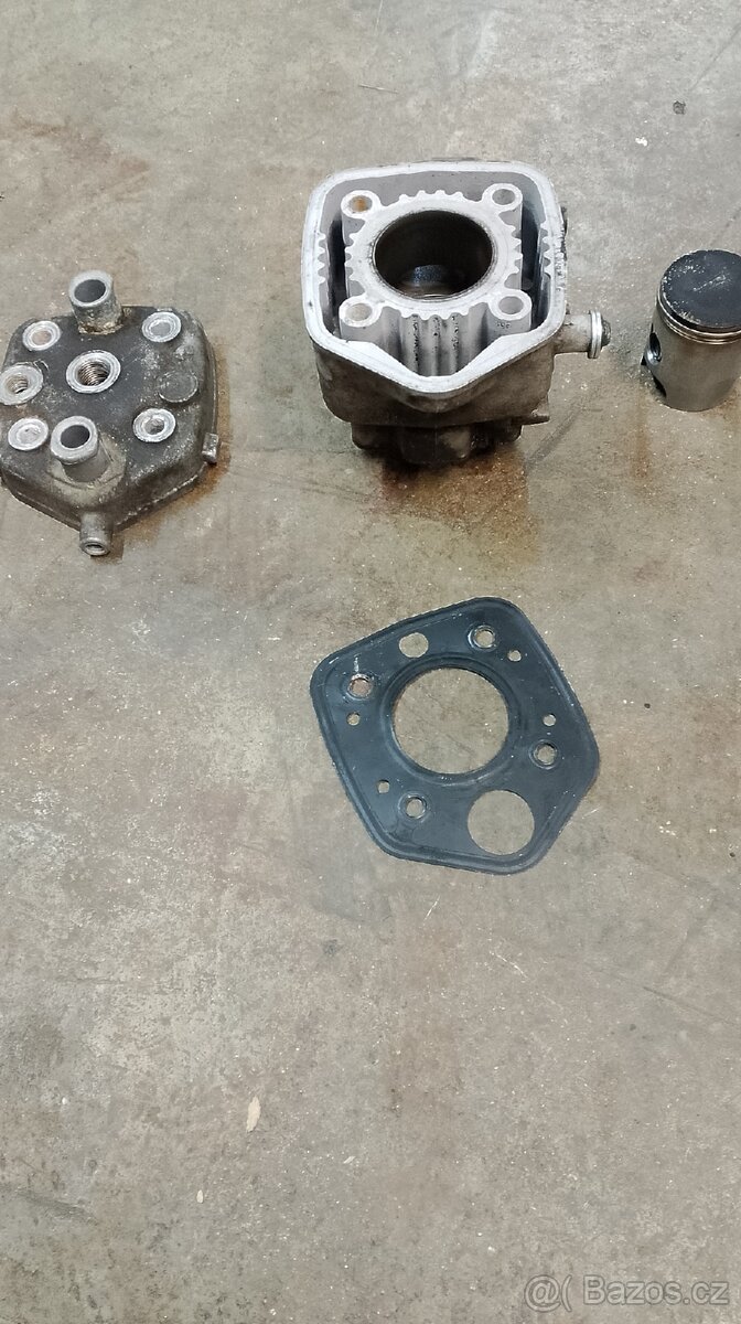 Směs dílů-minarelli horizontal - 2