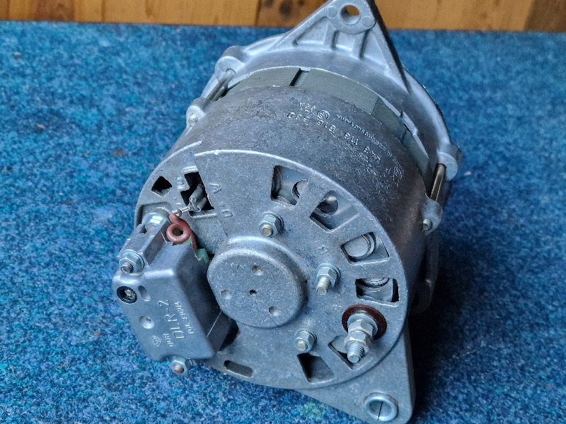 Alternátor 14 V, 55 A - 2