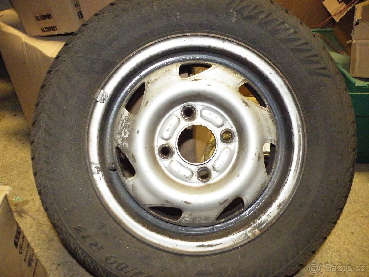 Zimní kola - originál Ford Ka - 2