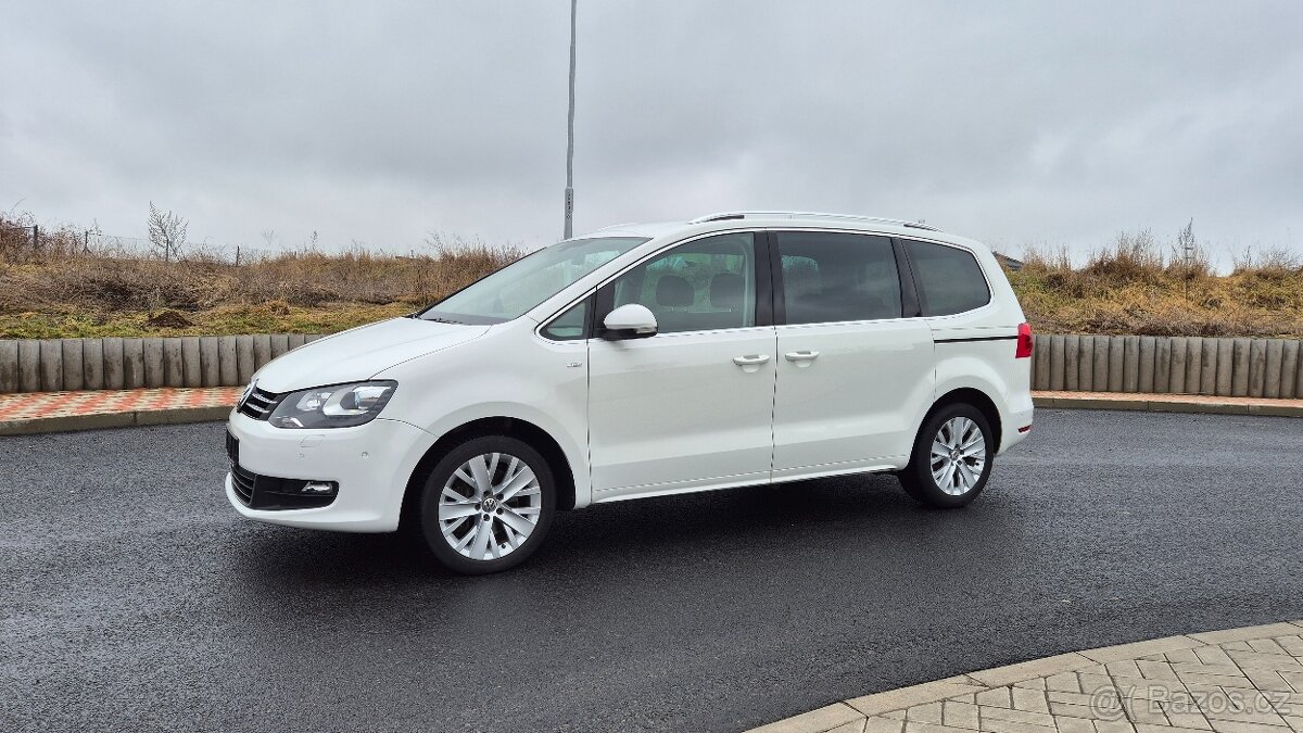 Sharan Life 2,0 tdi 2013 servis VW, 1.majitel - 2