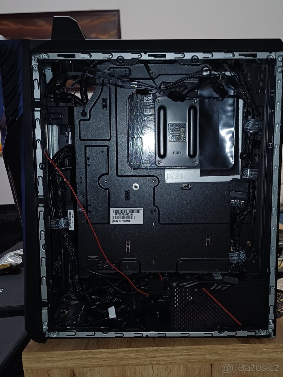 Herní počítač Asus ROG AMD Ryzen 7 5800x3D RTX4070 DDR4 48G - 2